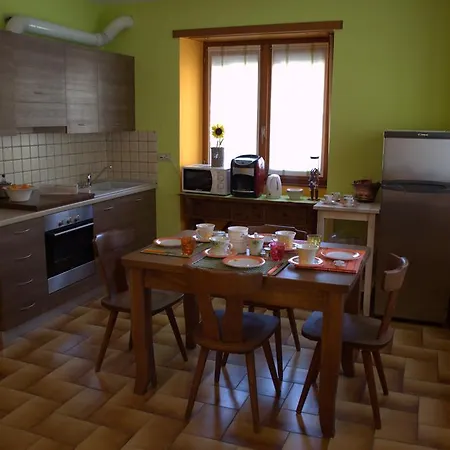 Bed & Breakfast A Casa Di Luca Mazzo di Valtellina